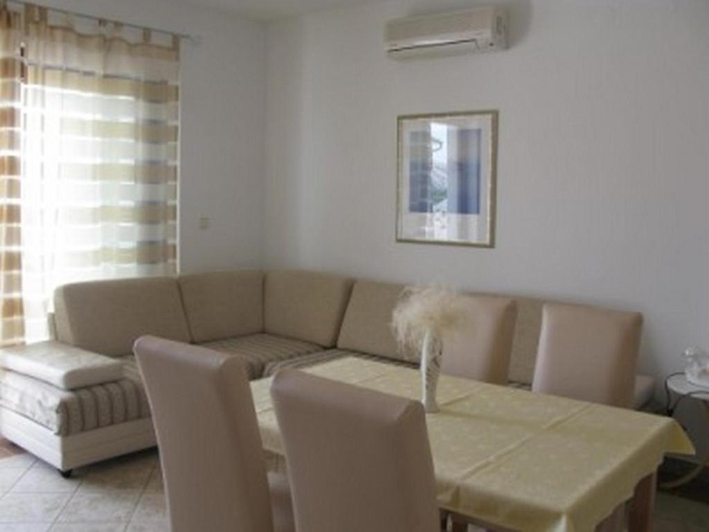 Apartments With A Parking Space Barbat, Rab - 16816 Barbat na Rabu 외부 사진