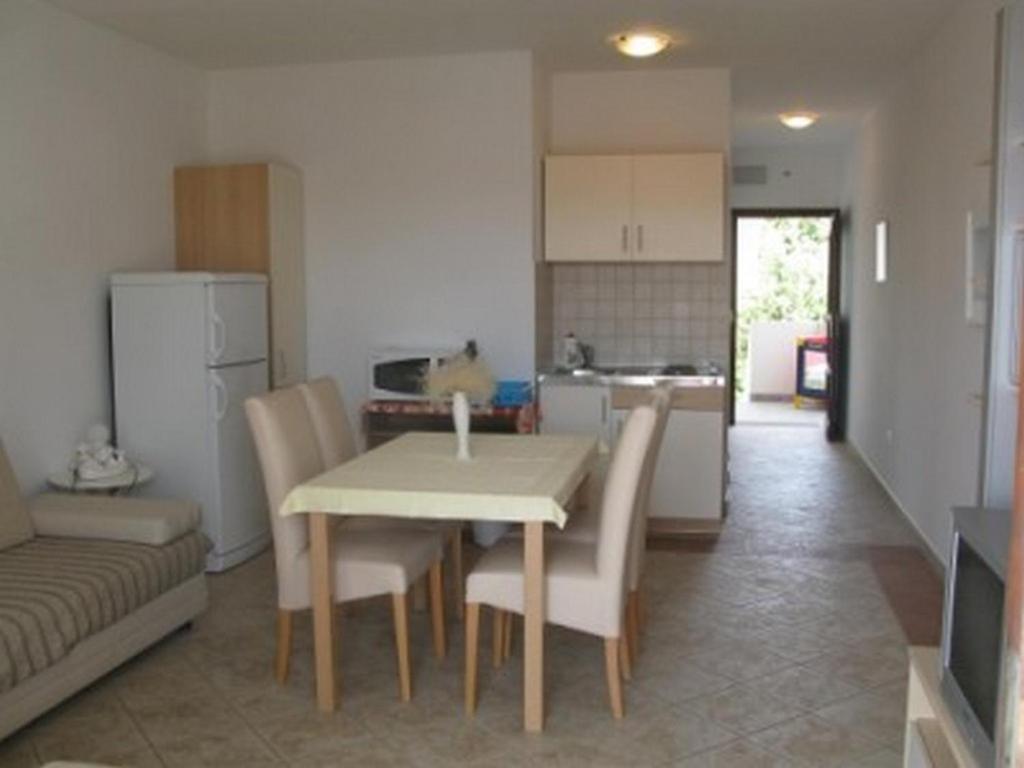 Apartments With A Parking Space Barbat, Rab - 16816 Barbat na Rabu 외부 사진