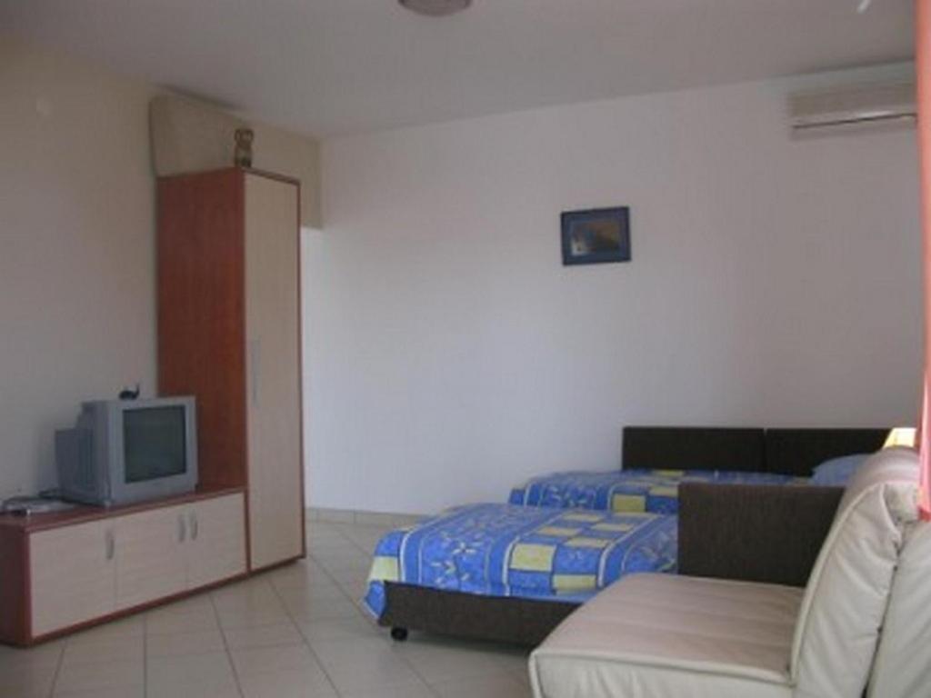 Apartments With A Parking Space Barbat, Rab - 16816 Barbat na Rabu 외부 사진